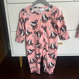 Bundle of animal-themed baby clothes for girls